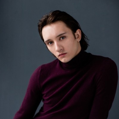 Семіз әйелмен үлкен мүшесі бар қара адам ХХХ орыс ертегілері