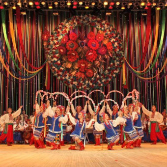 Artists of the Hryhoriy Veryovka Choir